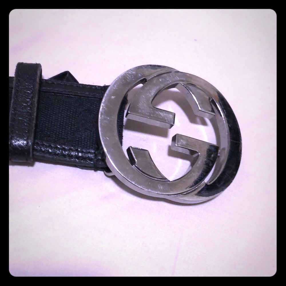 Gucci black belt